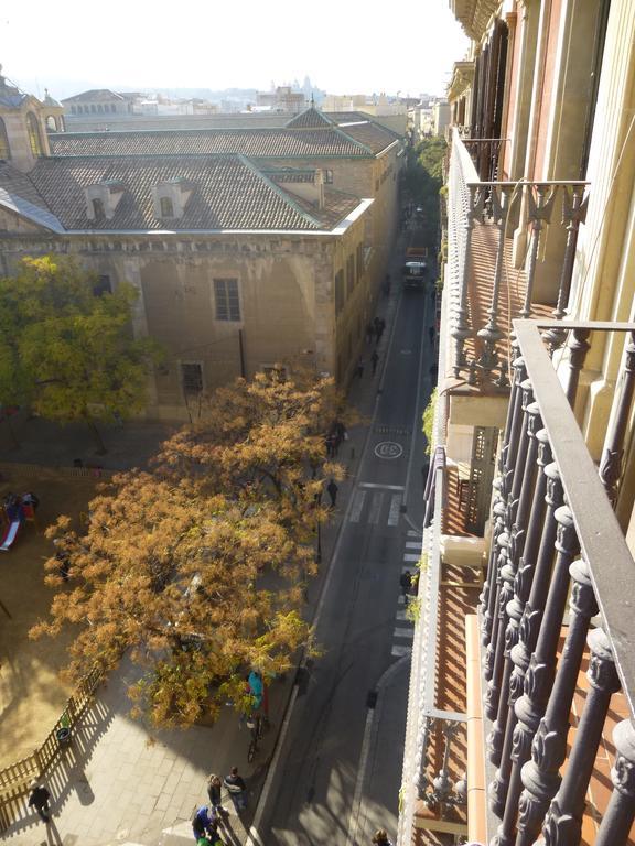 Pension Iznajar Barcelona Luaran gambar