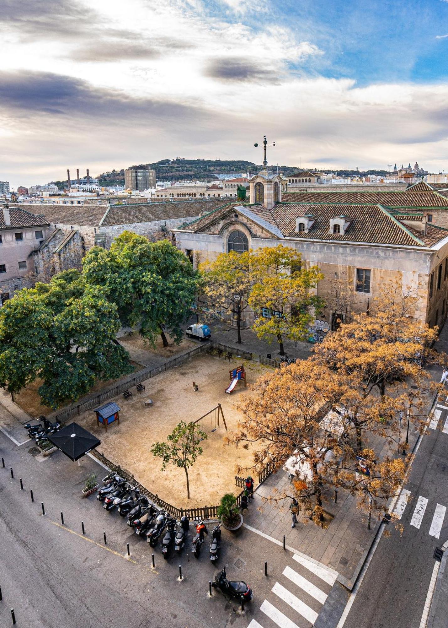 Pension Iznajar Barcelona Luaran gambar